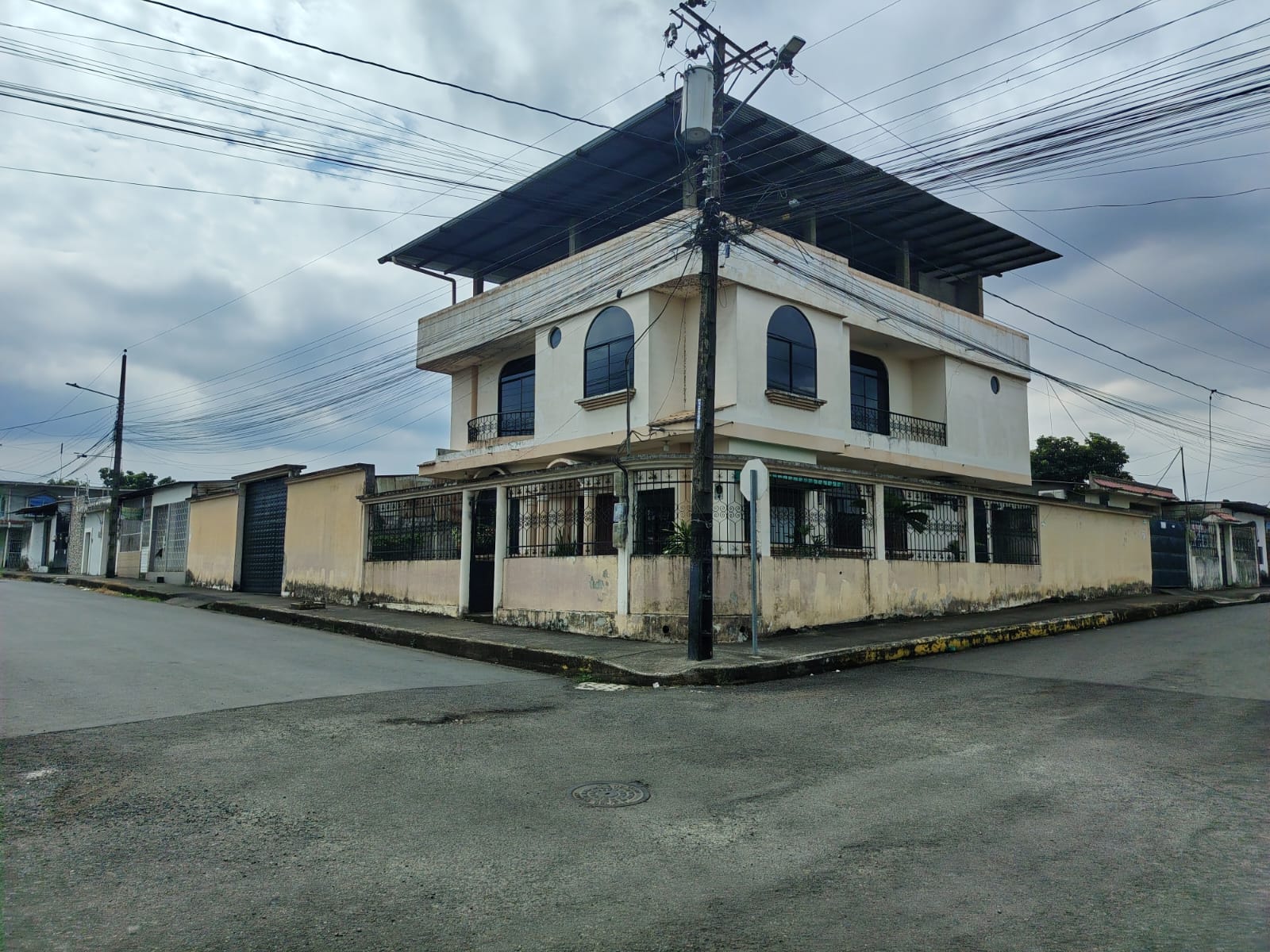 img-property